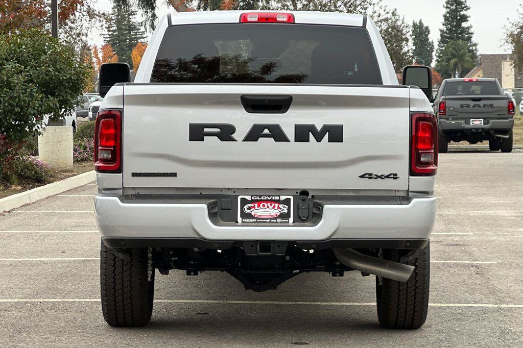 New 2026 RAM 2500 Big Horn AWD/4WD image 5