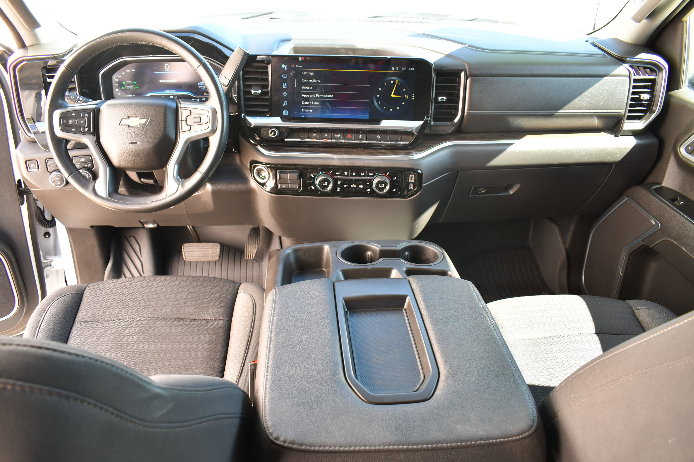 Used 2023 Chevrolet Silverado 1500 LT w/ Z71 Off-Road Package image 16