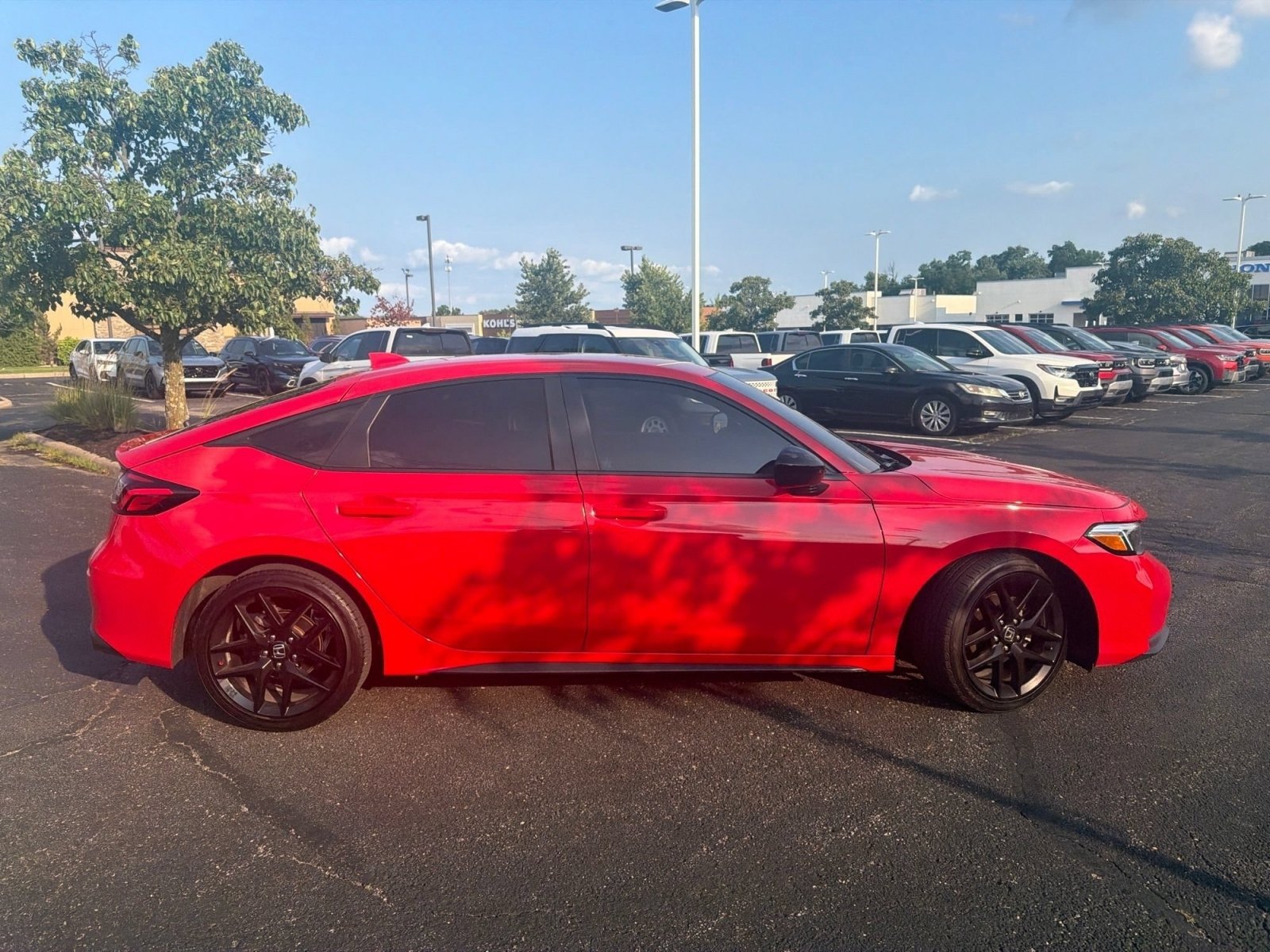 Used 2025 Honda Civic Sport image 19