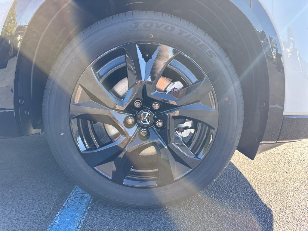 New 2026 MAZDA CX-5 2.5 S w/ Premium Package AWD/4WD image 8