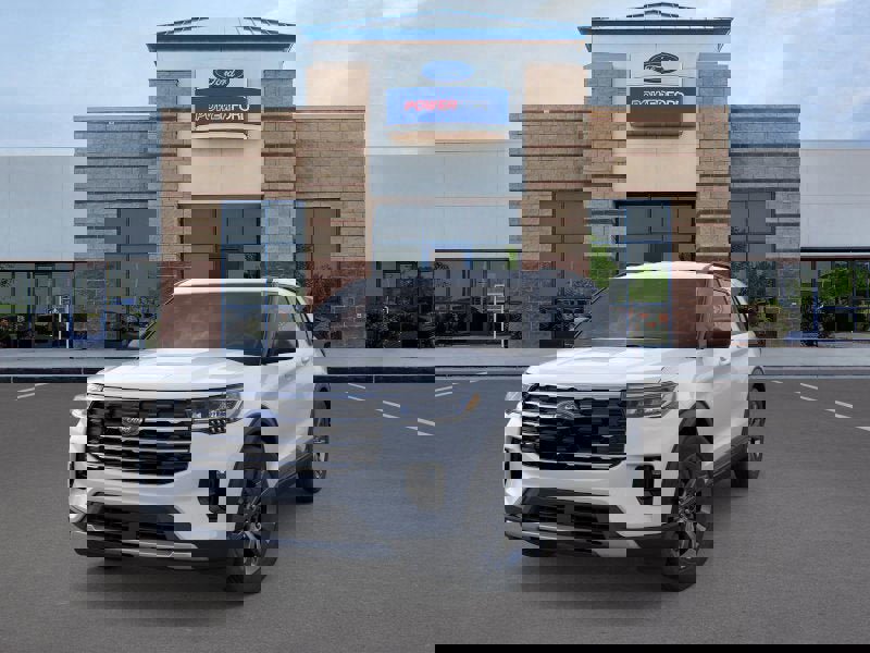 New 2026 Ford Explorer Active w/ Active Comfort Package image 4