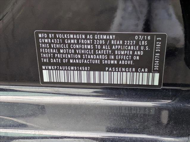 Used 2016 Volkswagen e-Golf SE w/ DC Fast Charging Package FWD image 20