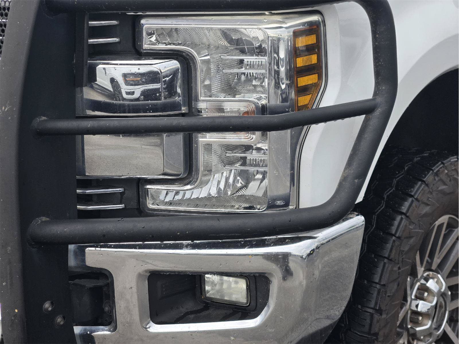 Used 2019 Ford F250 Lariat w/ Lariat Value Package AWD/4WD image 10
