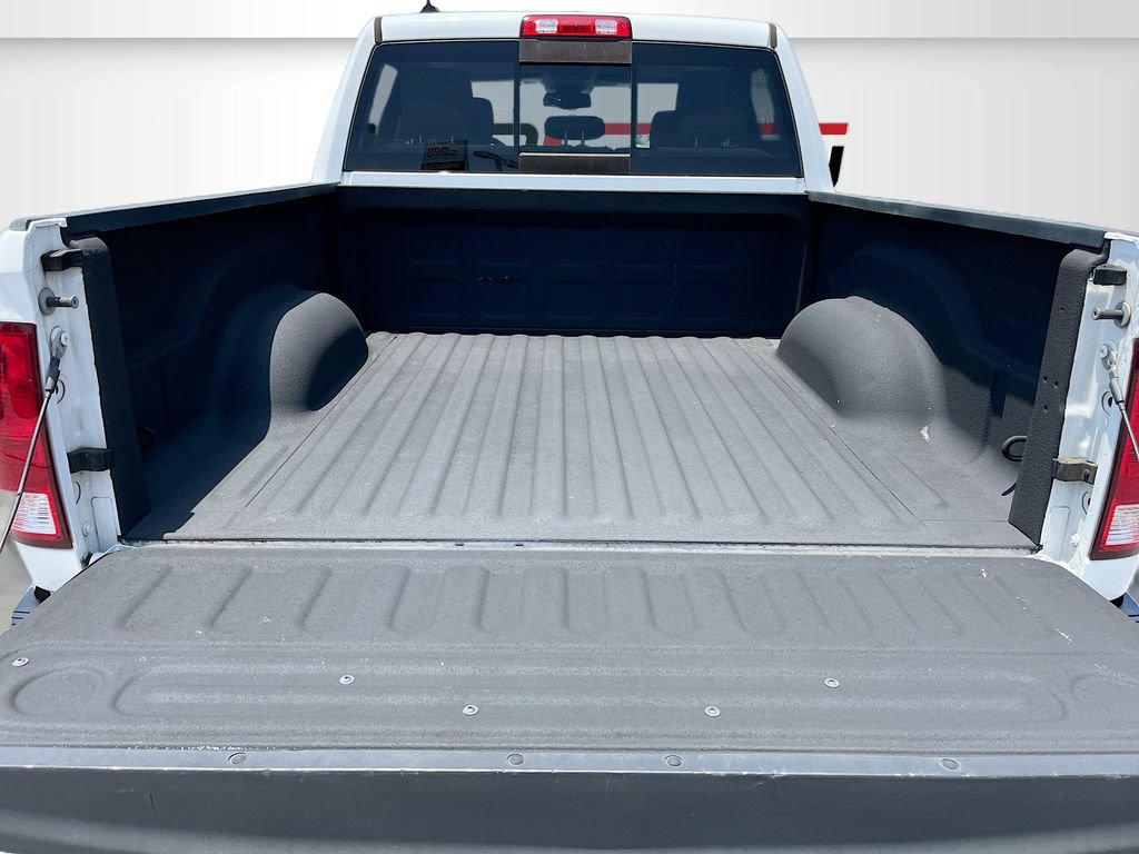 Used 2018 RAM 1500 Big Horn RWD image 24