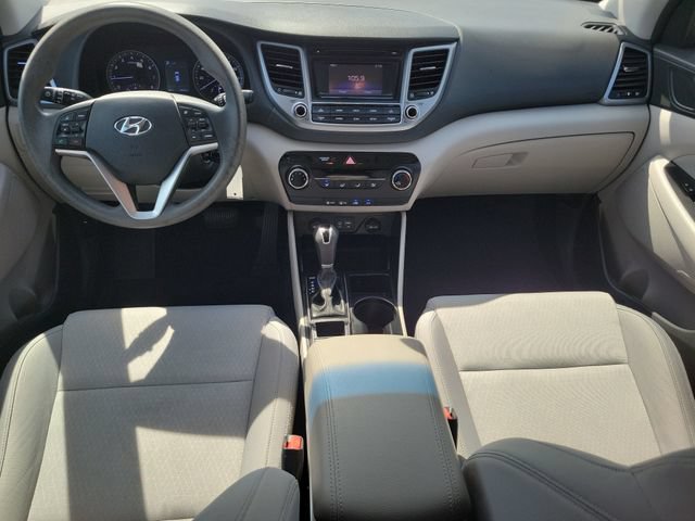 Used 2017 Hyundai Tucson SE w/ SE Popular Package 02 AWD/4WD image 11