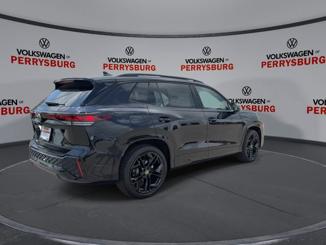 New 2026 Volkswagen Tiguan SE R-Line FWD image 8