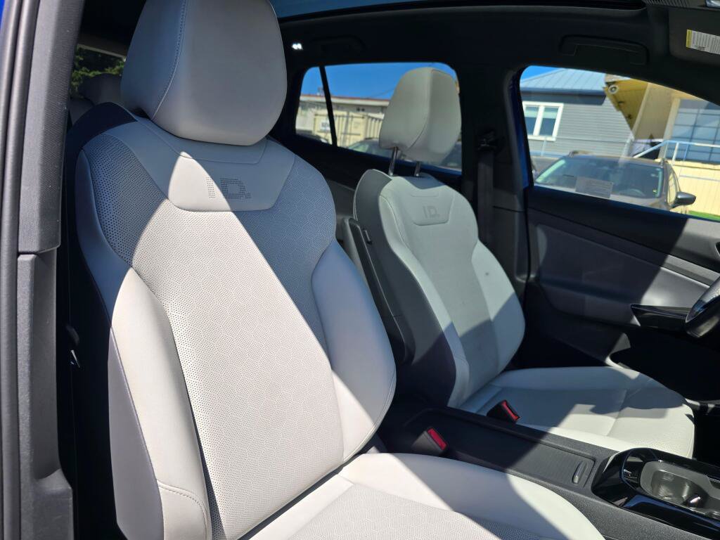 Used 2022 Volkswagen ID.4 Pro S RWD image 10