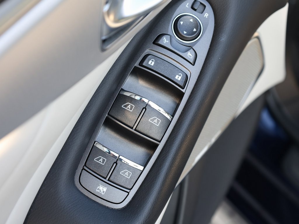 Used 2022 INFINITI Q50 Luxe w/ Cargo Package image 11