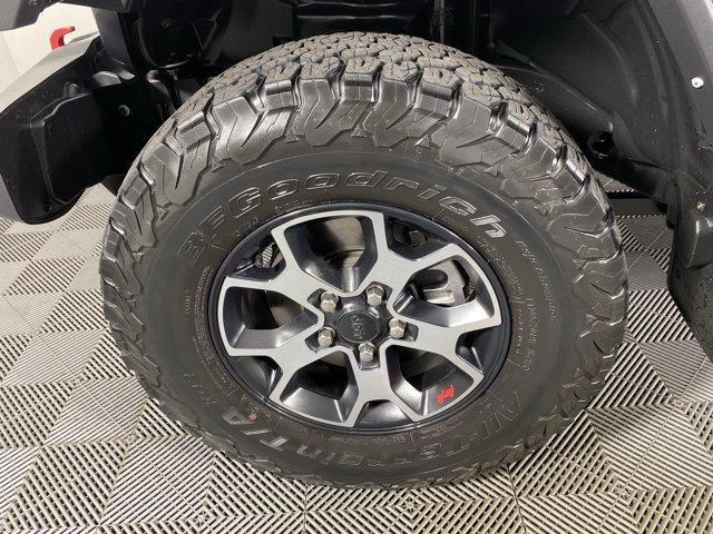 Used 2022 Jeep Wrangler Rubicon w/ Cold Weather Group AWD/4WD image 15