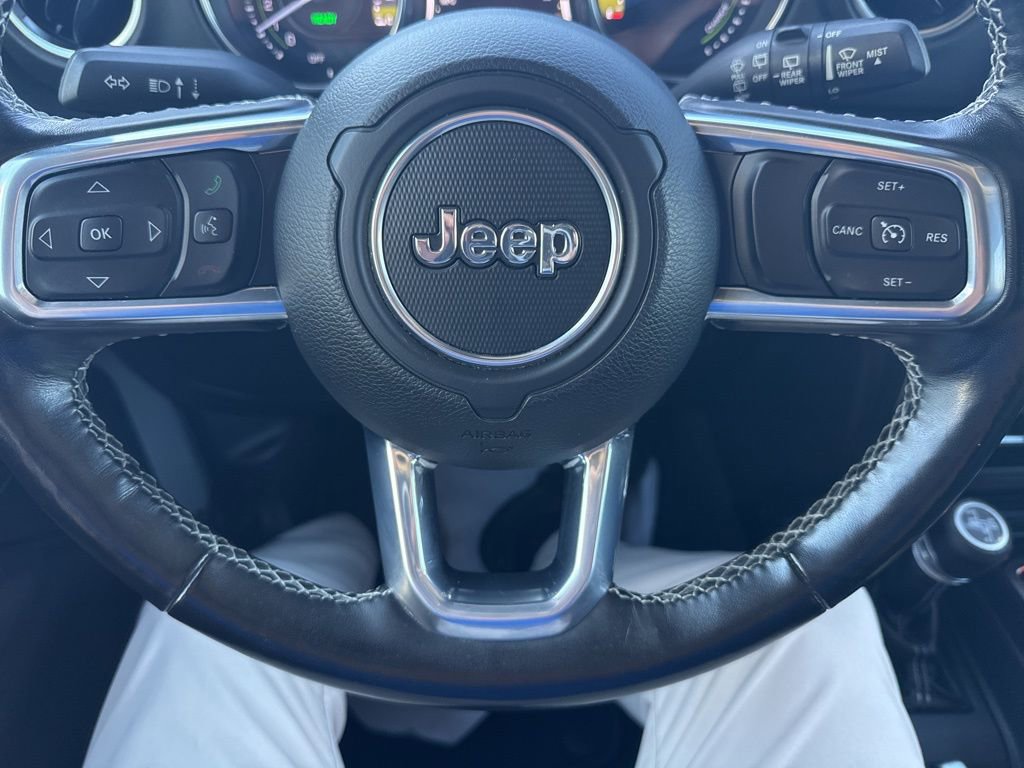 Used 2021 Jeep Wrangler Unlimited Sahara w/ Cold Weather Group image 15