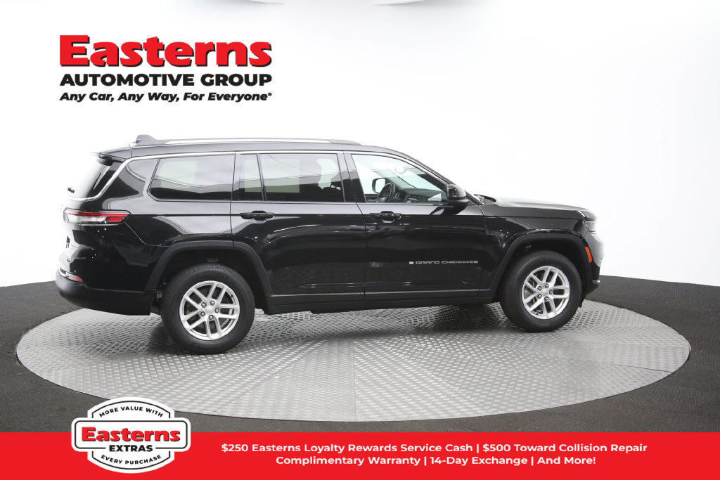 Used 2022 Jeep Grand Cherokee L Laredo w/ Luxury Tech Group I AWD/4WD image 45