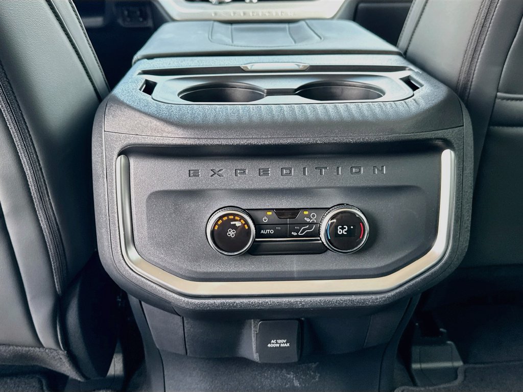 New 2027 Ford Expedition Active RWD image 25