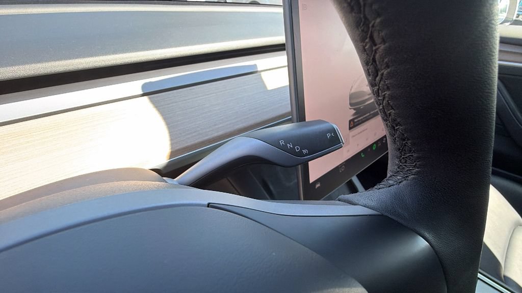 Used 2023 Tesla Model 3 Standard Range RWD image 23