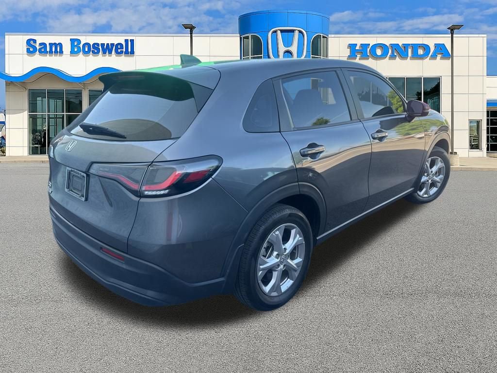 Used 2024 Honda HR-V LX image 2