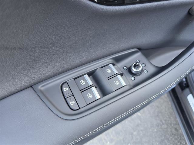 Used 2025 Audi Q7 3.0T Prestige w/ Prestige Package image 17