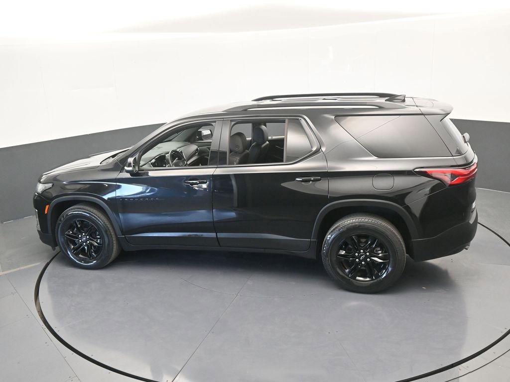 Used 2023 Chevrolet Traverse LT w/ Midnight/Sport Edition image 51