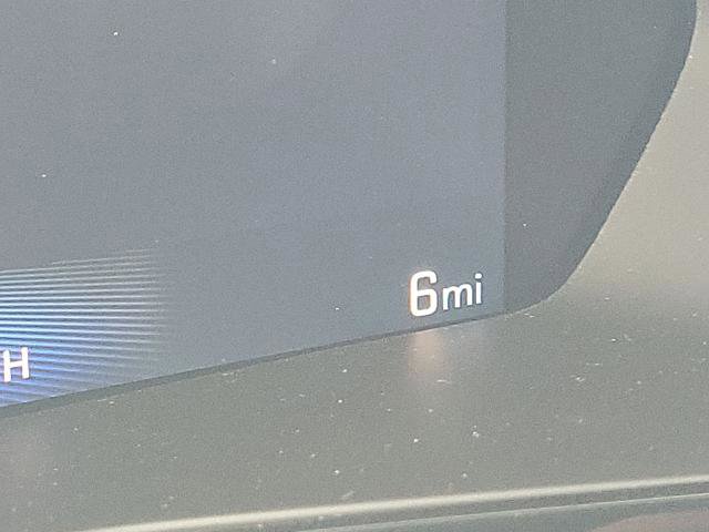 New 2024 Chevrolet Colorado LT w/ LT Convenience Package III image 48