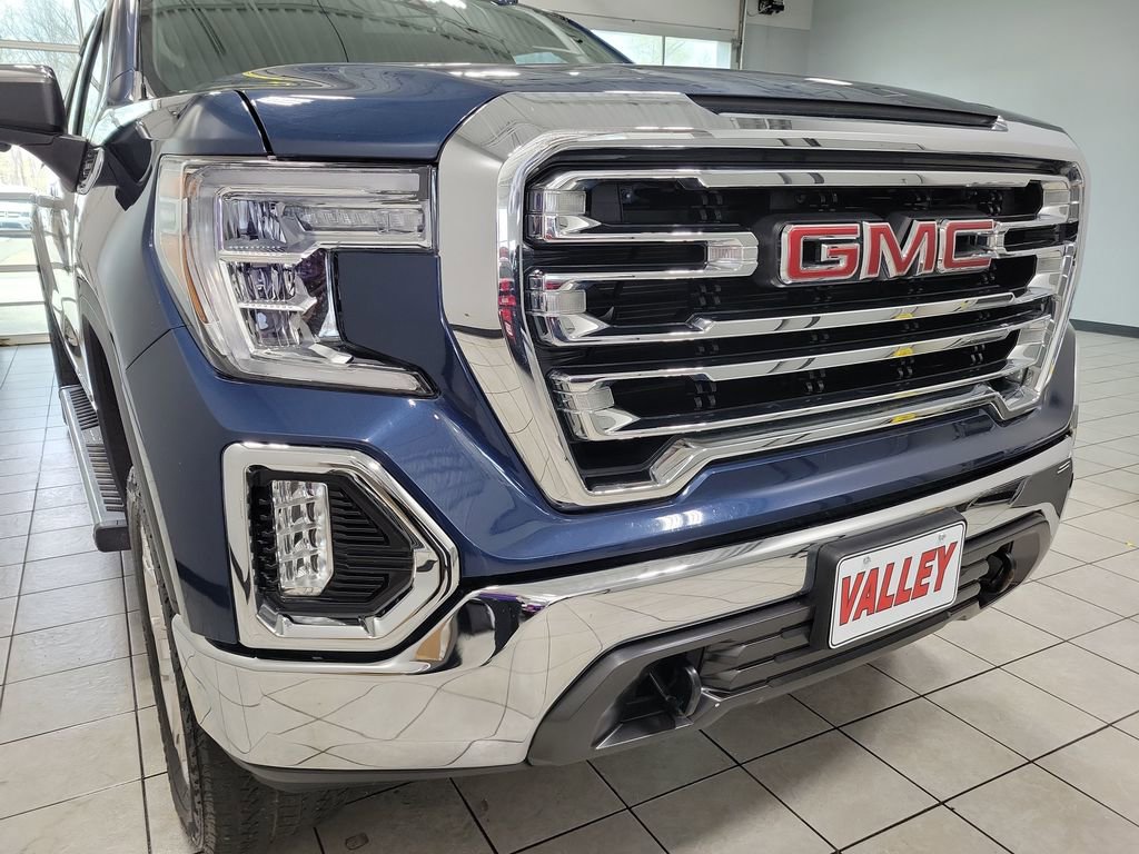 Used 2022 GMC Sierra 1500 SLT AWD/4WD image 29
