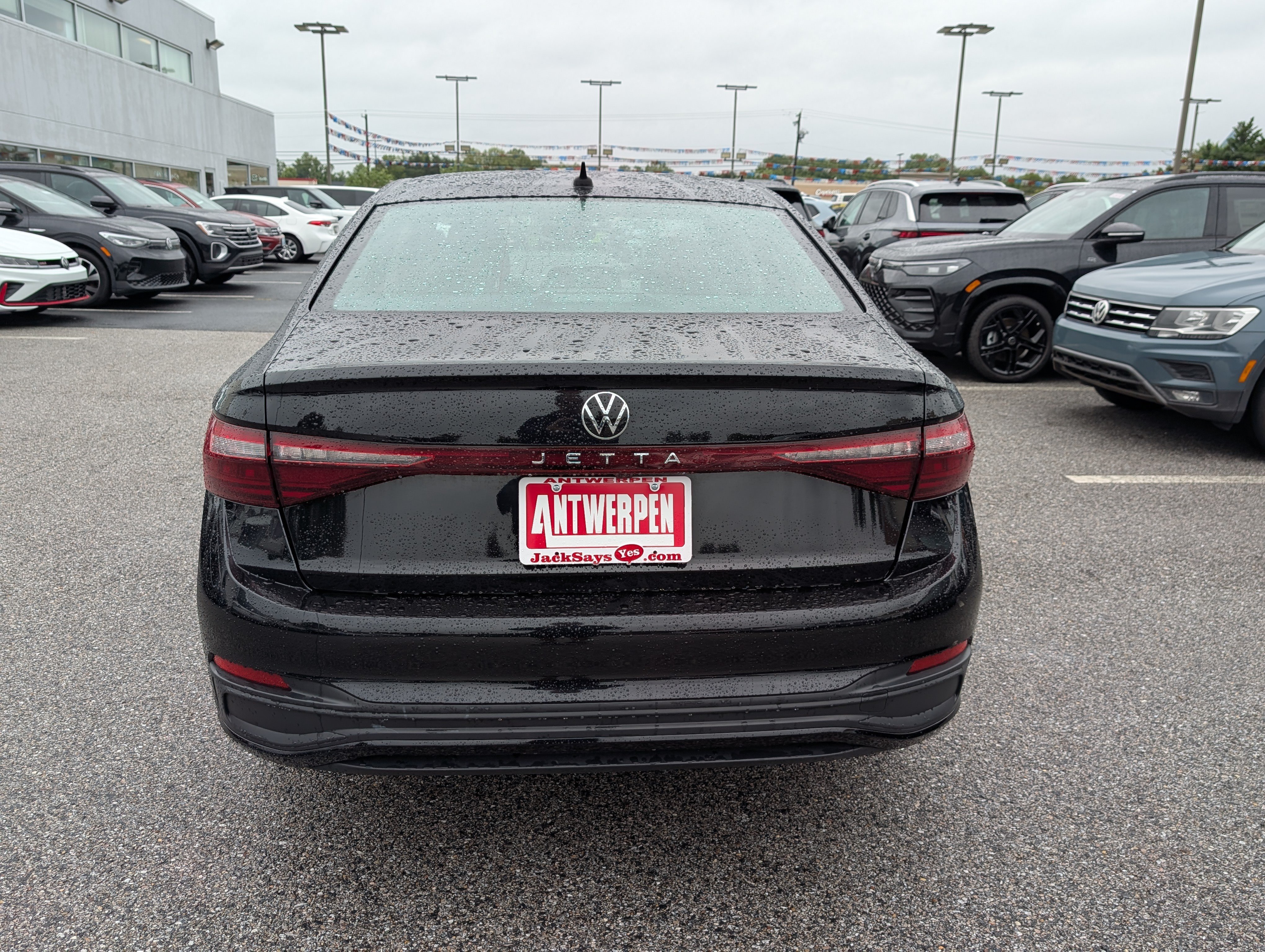 Used 2025 Volkswagen Jetta S FWD image 4