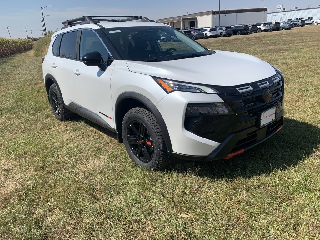 New 2026 Nissan Rogue SV w/ Rock Creek Premium Package image 3