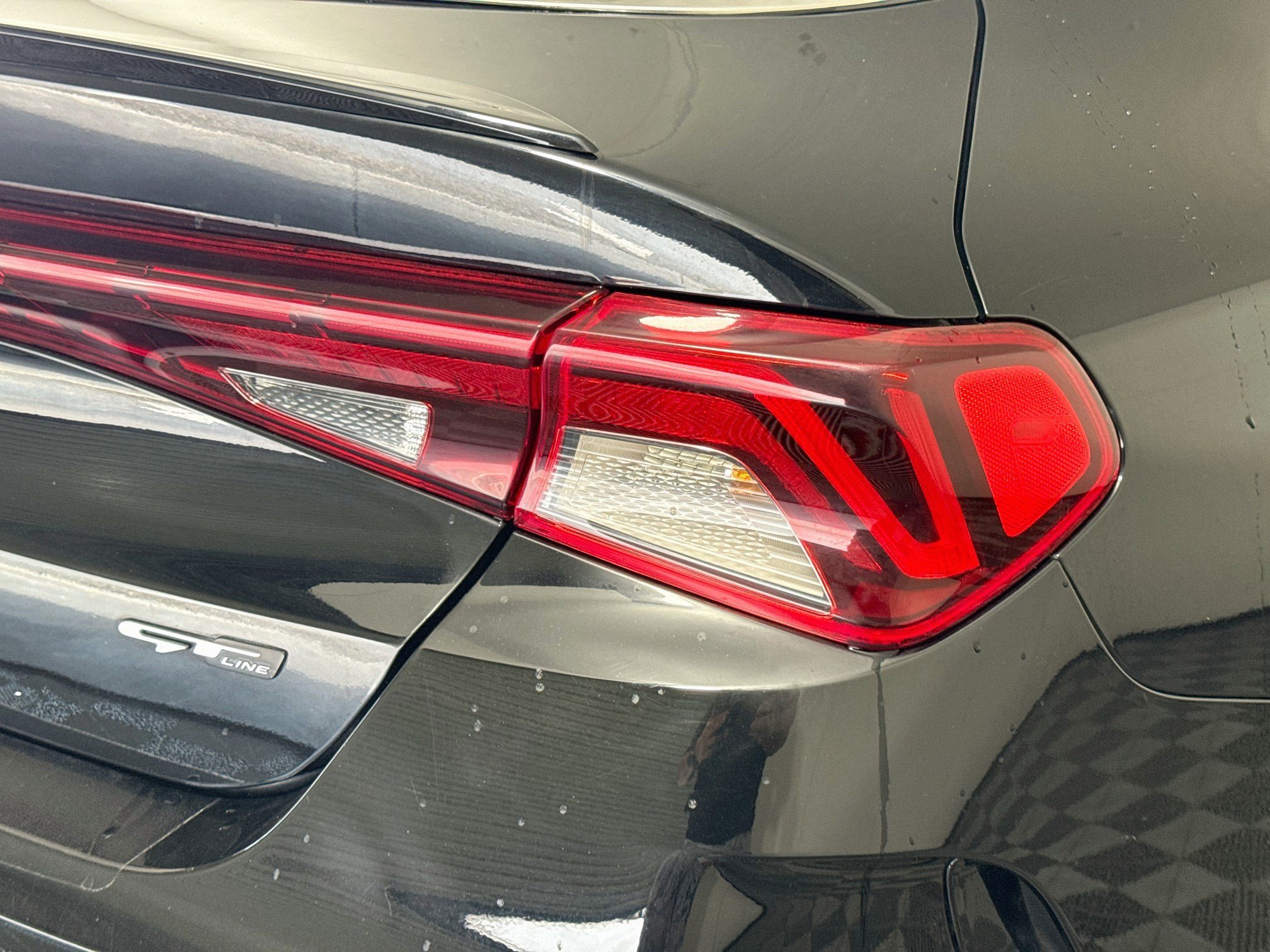 Used 2022 Kia K5 GT-Line FWD image 34