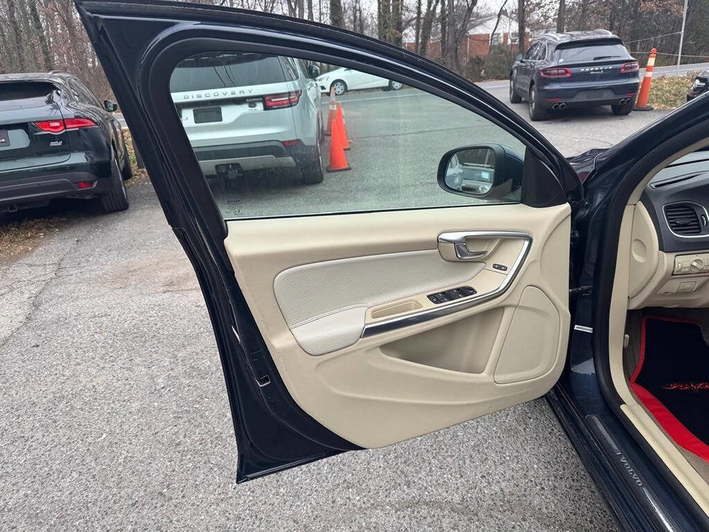 Used 2014 Volvo S60 T5 image 15