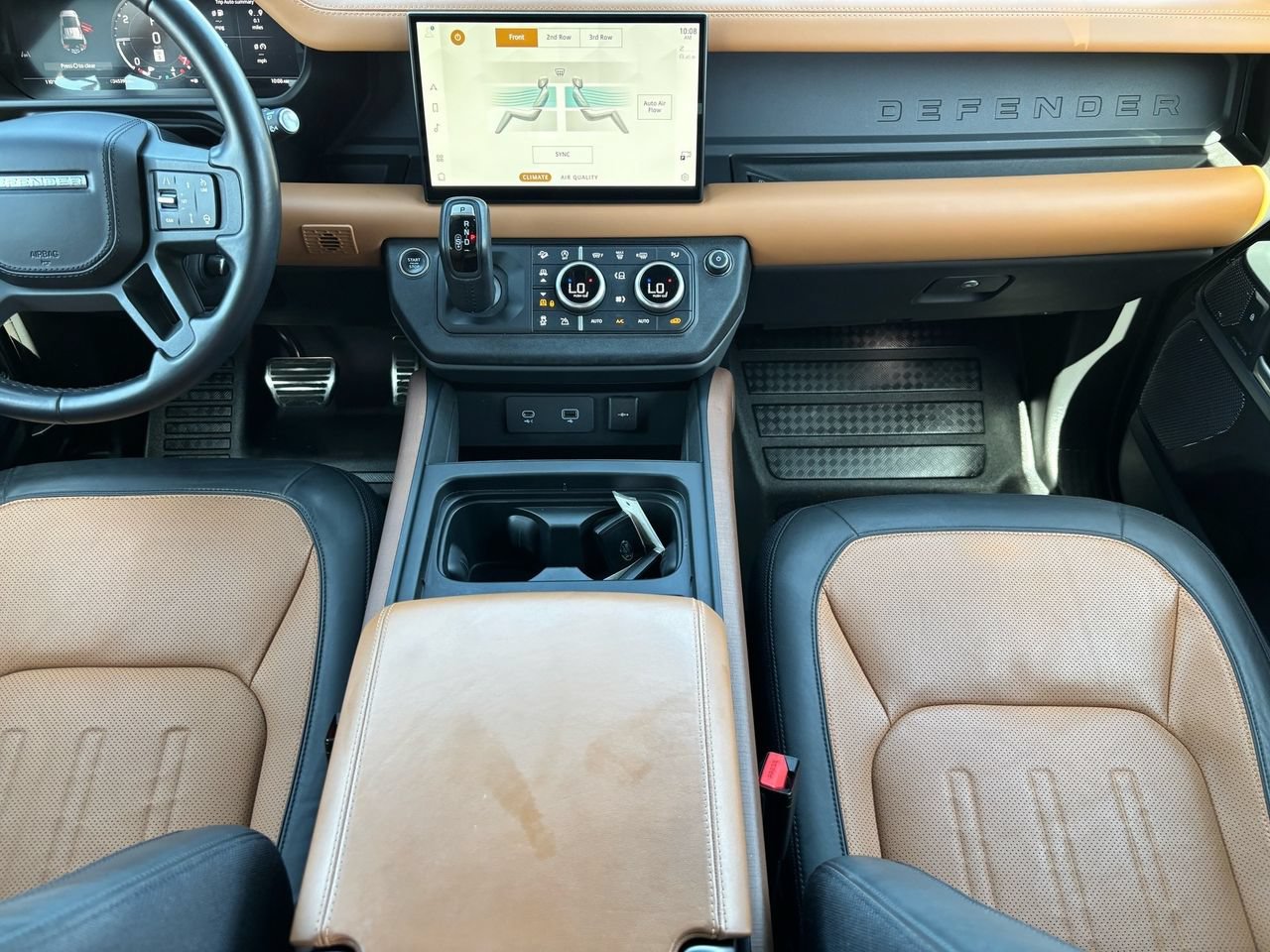 Used 2024 Land Rover Defender 110 X AWD/4WD image 14