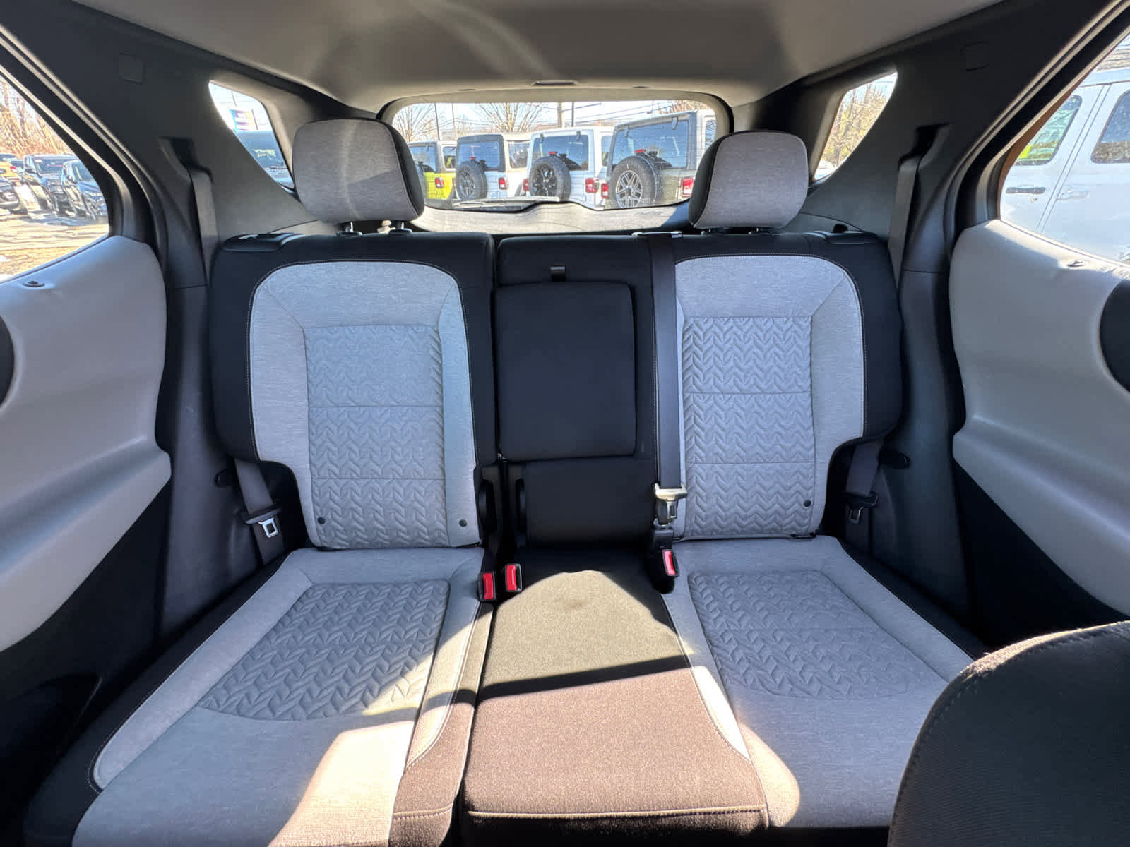 Used 2023 Chevrolet Equinox LS w/ Midnight Edition image 25