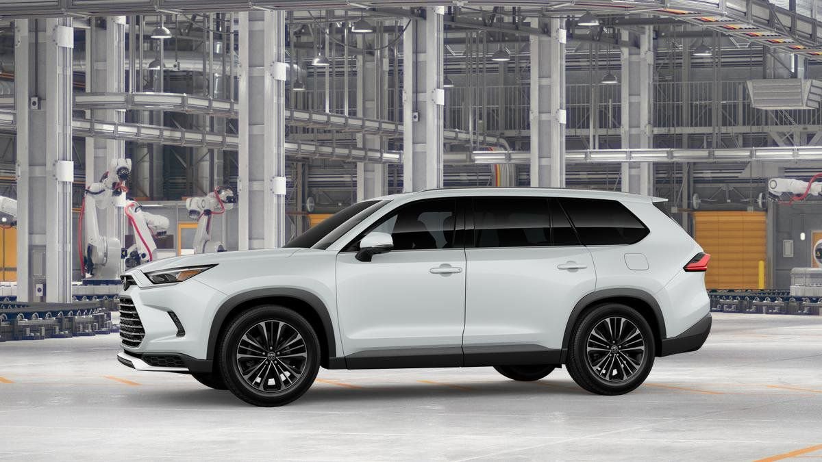 New 2026 Toyota Grand Highlander AWD Hybrid image 3