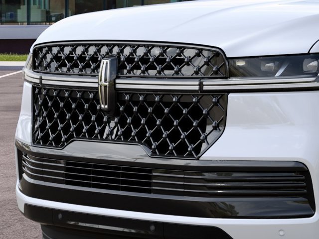 New 2027 Lincoln Navigator L Black Label RWD image 17