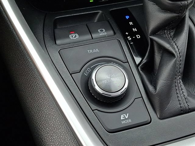 Certified 2023 Toyota RAV4 XSE AWD/4WD image 24