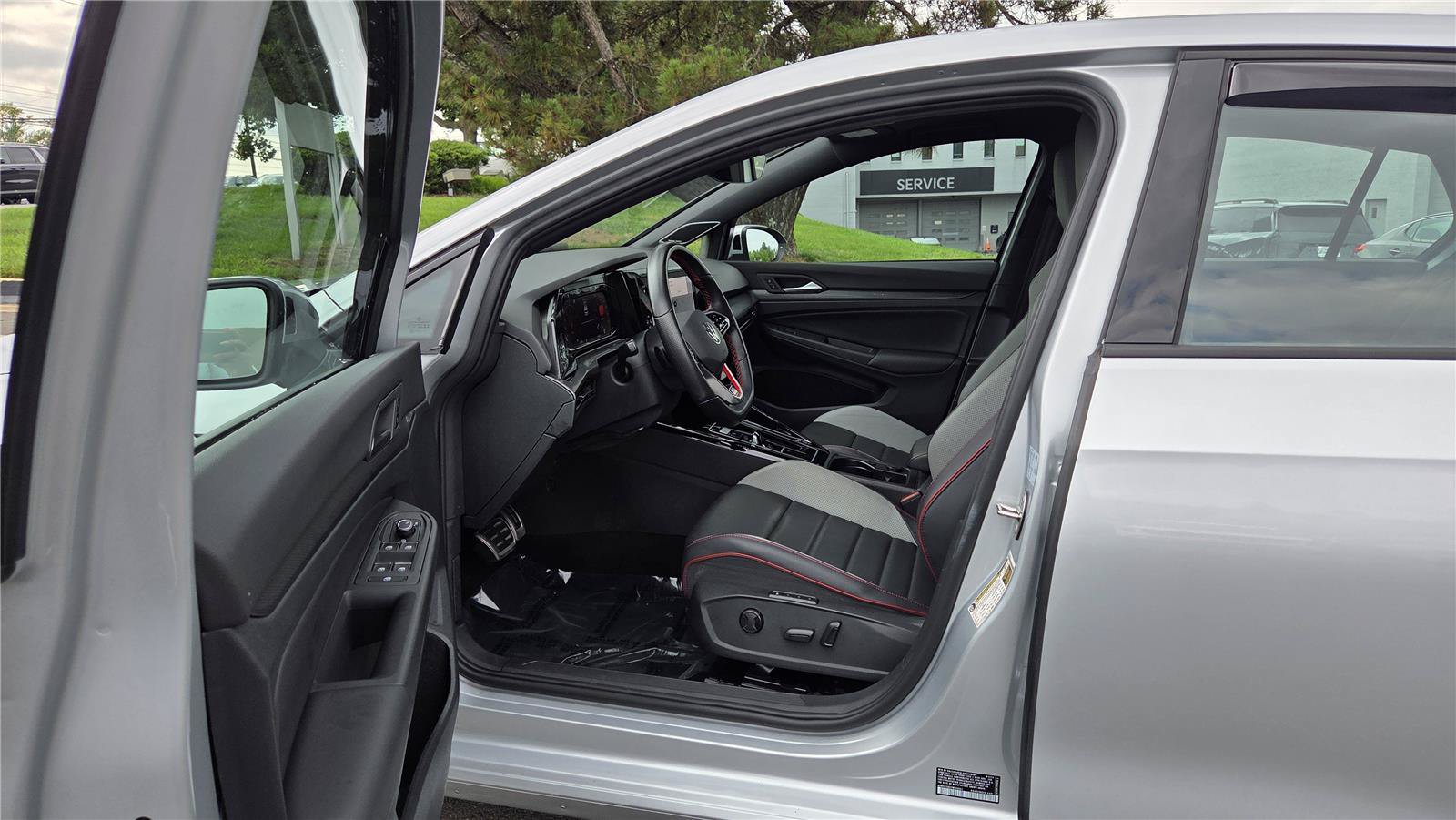 Used 2023 Volkswagen GTI SE w/ SE Leather Package FWD image 16