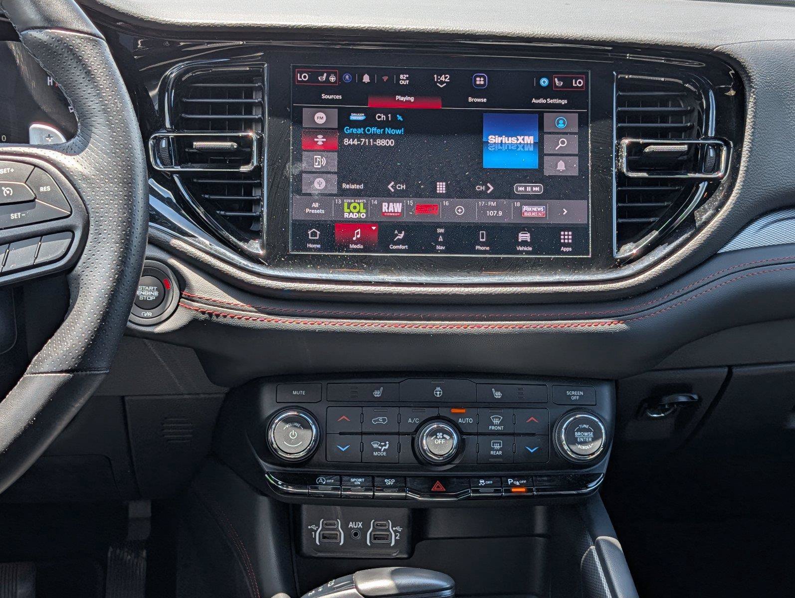 Used 2025 Dodge Durango GT AWD/4WD image 28