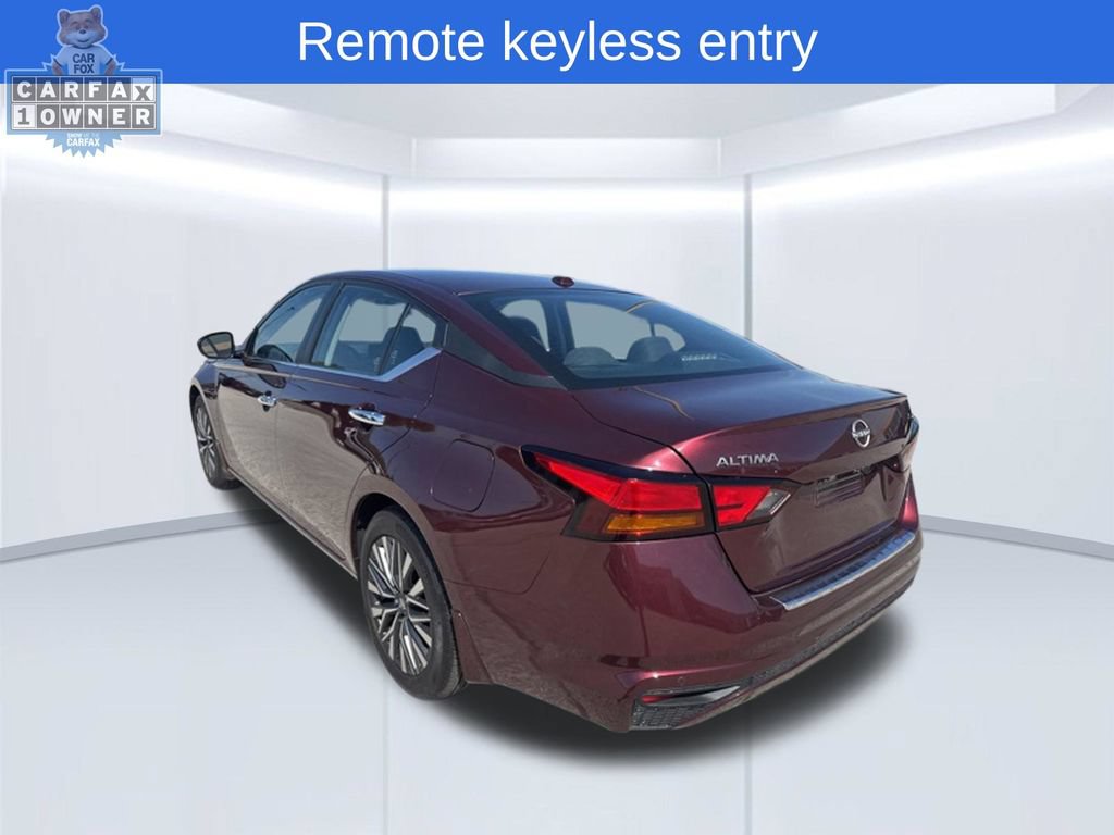Used 2023 Nissan Altima 2.5 SV FWD image 5