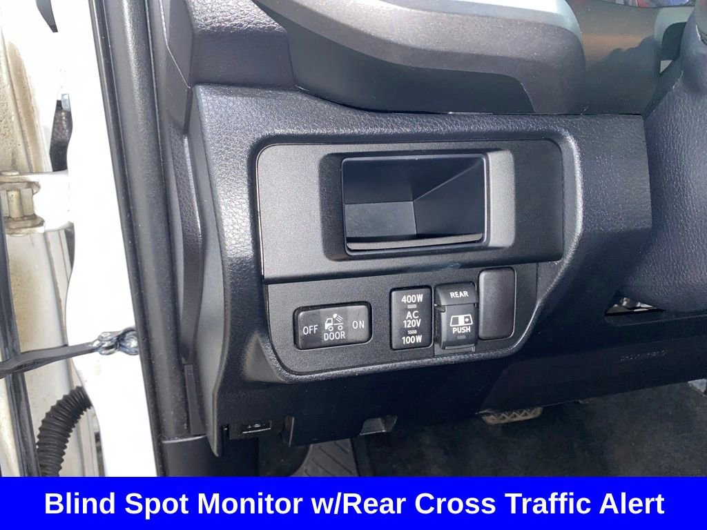 Used 2017 Toyota Tacoma TRD Pro image 29