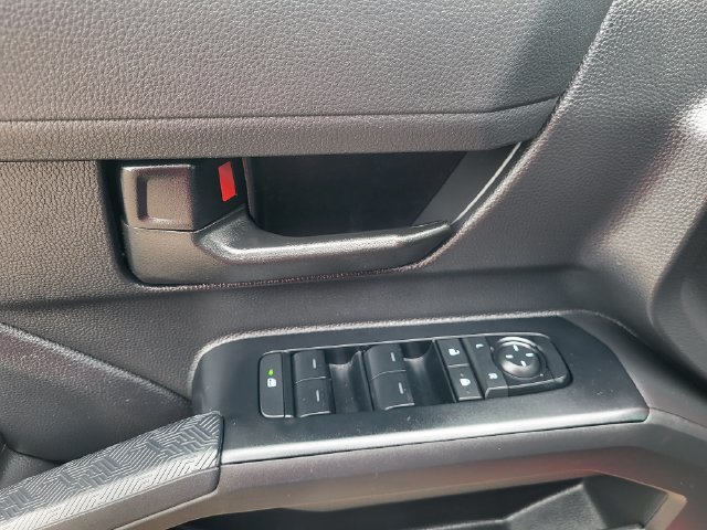 Used 2026 Toyota Tacoma SR5 AWD/4WD image 13