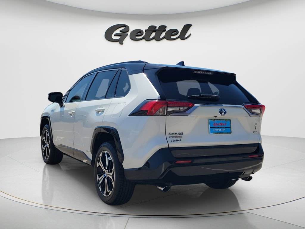 Certified 2021 Toyota RAV4 XSE w/ Weather Package AWD/4WD image 7
