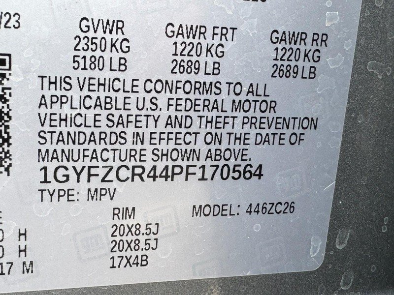 Used 2023 Cadillac XT4 Premium Luxury w/ Enhanced Visibility Package FWD image 25