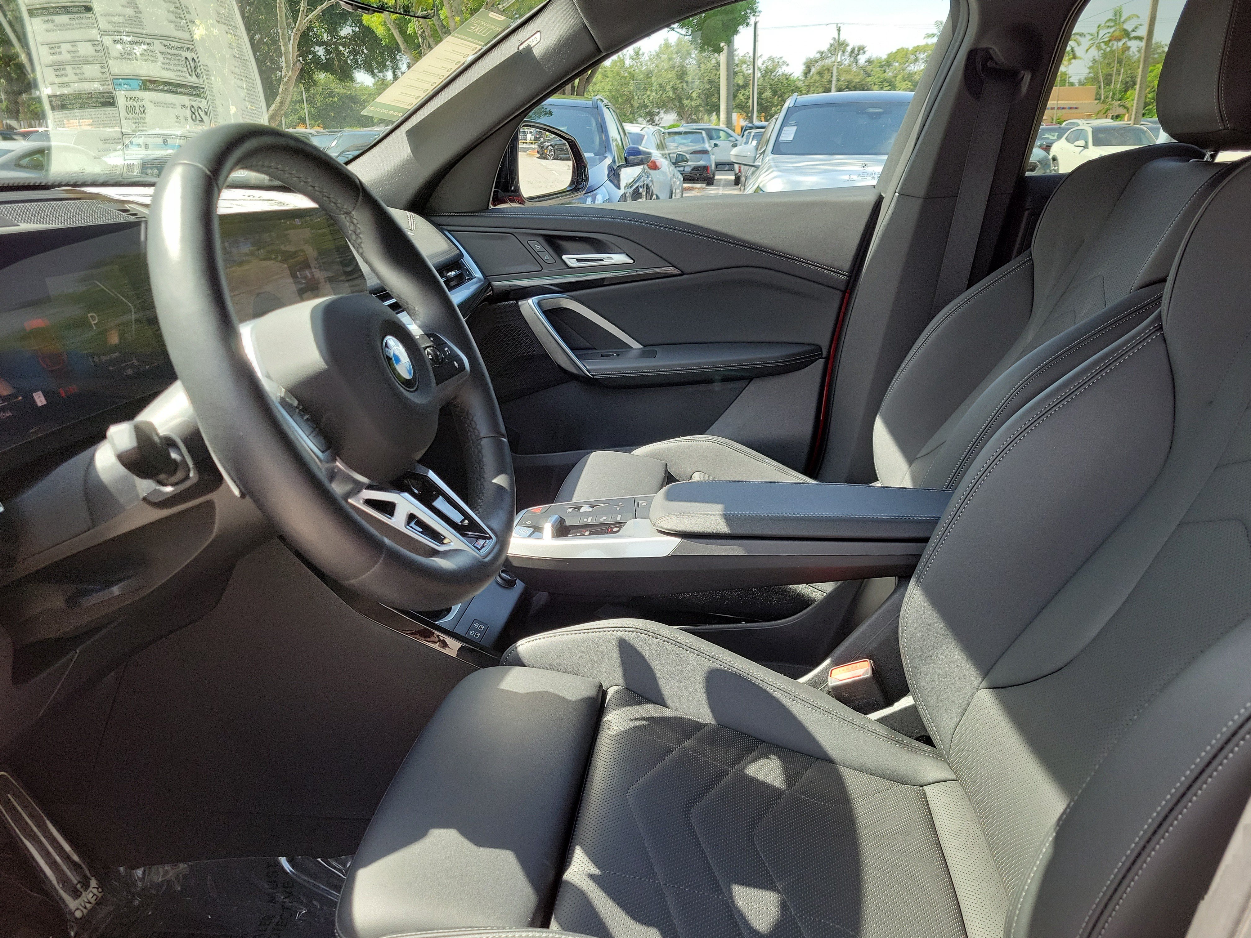 New 2026 BMW X2 xDrive28i AWD/4WD image 11