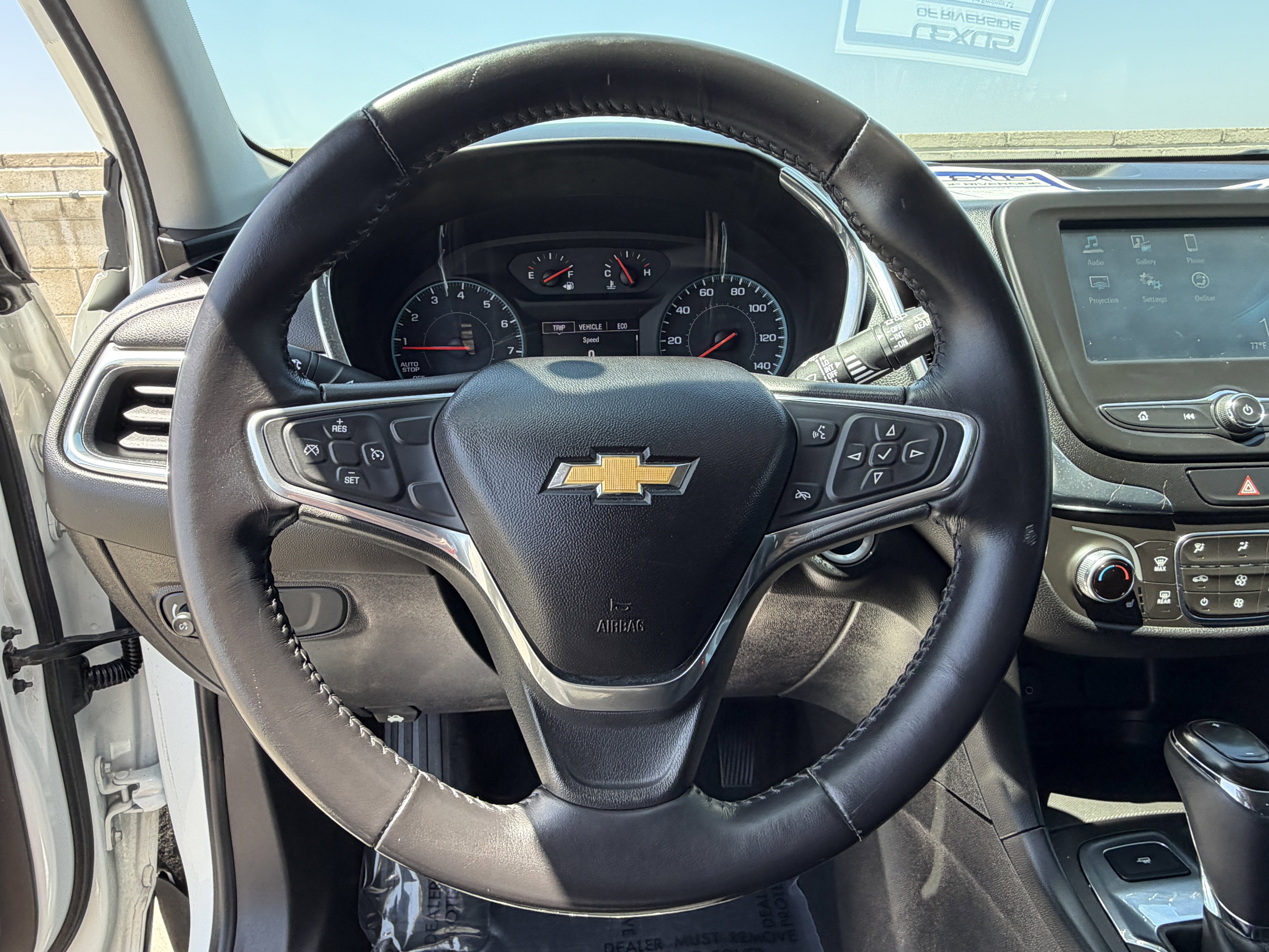 Used 2018 Chevrolet Equinox LT FWD image 22