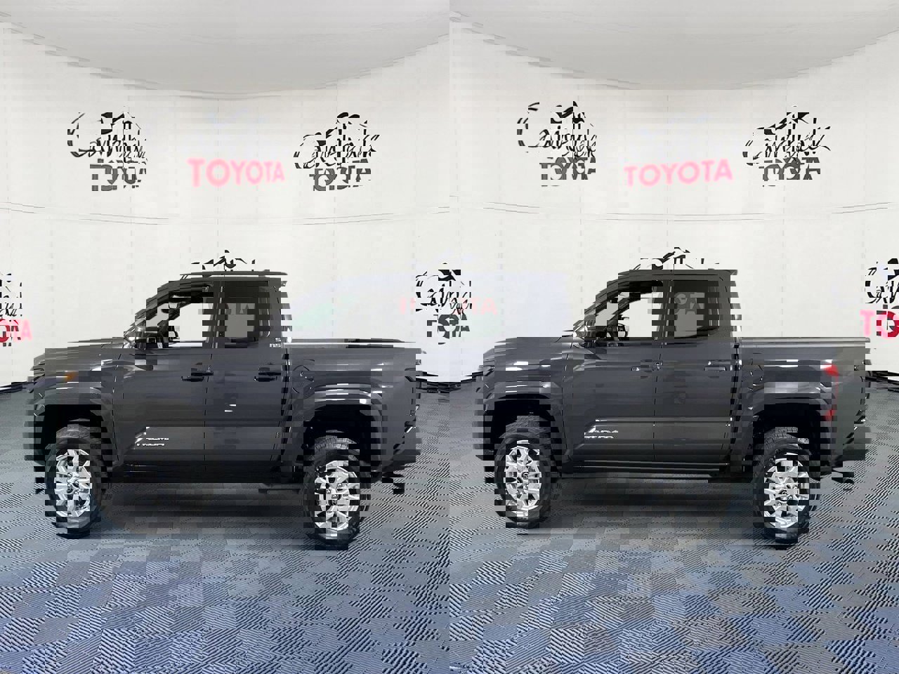 New 2025 Toyota Tacoma SR5 image 5