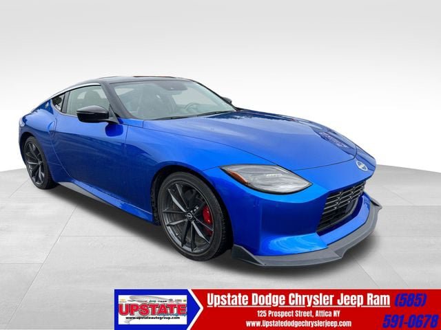 Used 2023 Nissan Z w/ Floor Mat Package (L93) RWD image 1