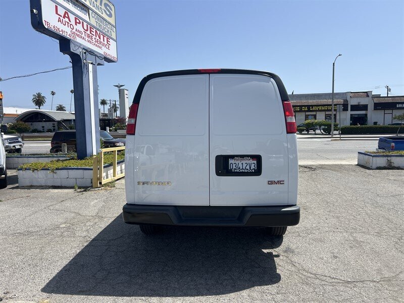 Used 2023 GMC Savana 2500 w/ Driver Convenience Package RWD image 3