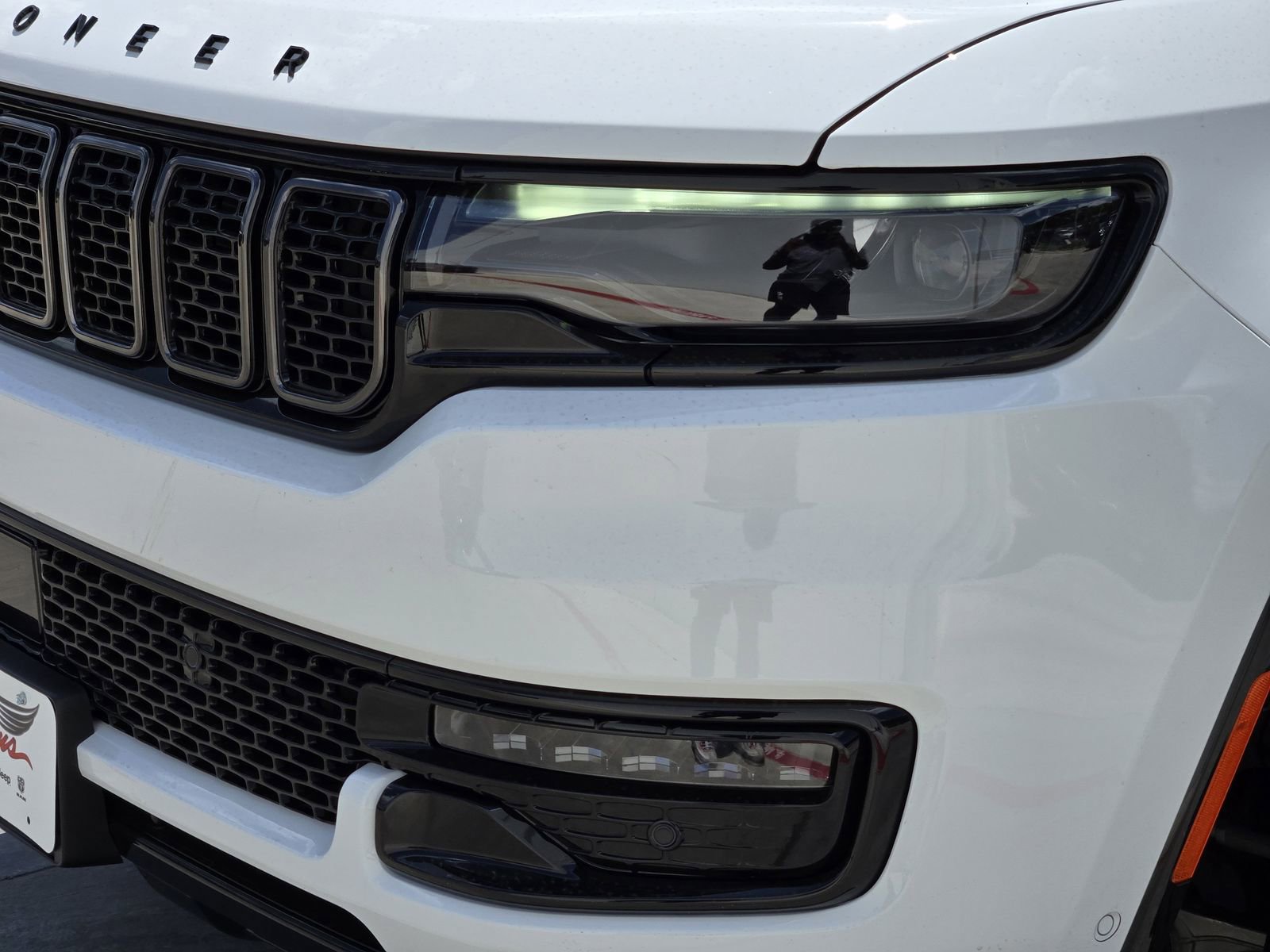 New 2025 Jeep Wagoneer L Series II w/ Premium Group I image 8