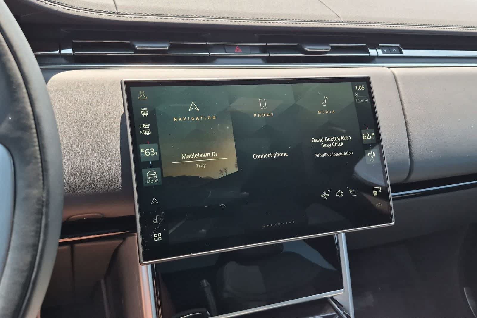 Certified 2025 Land Rover Range Rover SE AWD/4WD image 28