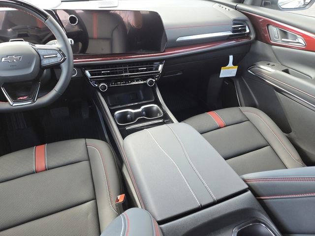 New 2026 Chevrolet Traverse RS w/ LPO, Floor Liner Package image 30