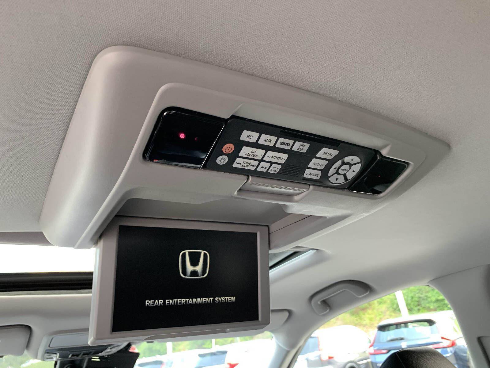 Used 2016 Honda Pilot Elite image 55