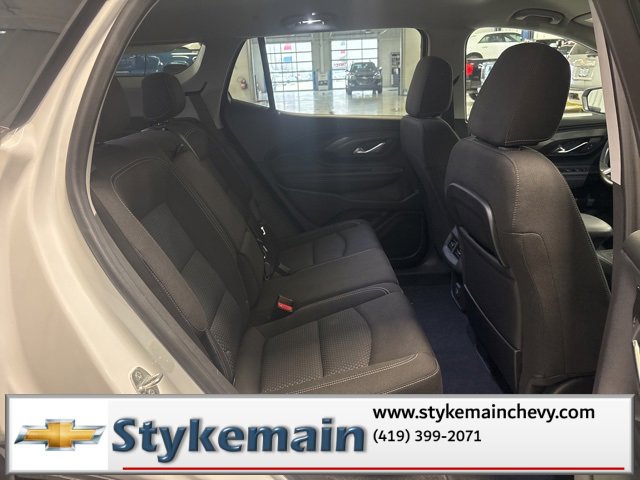 Used 2022 GMC Terrain SLE image 33