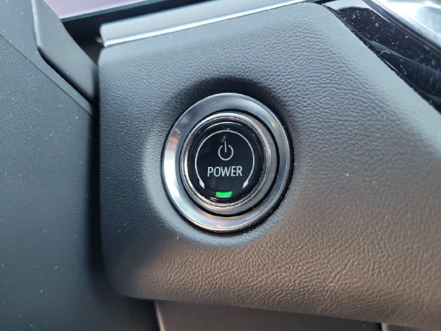 Certified 2024 Cadillac Lyriq Tech AWD/4WD image 30