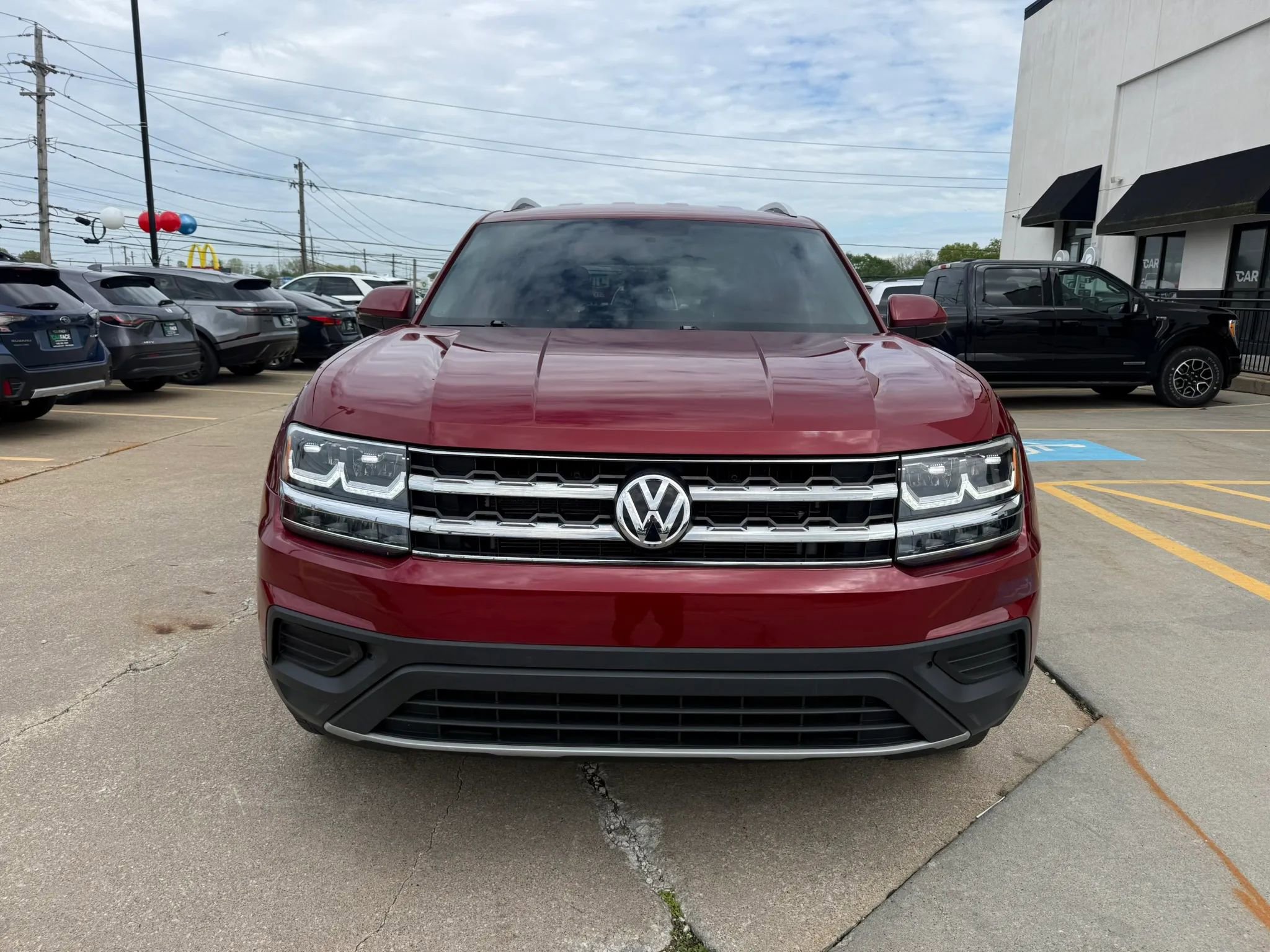 Used 2018 Volkswagen Atlas S AWD/4WD image 2